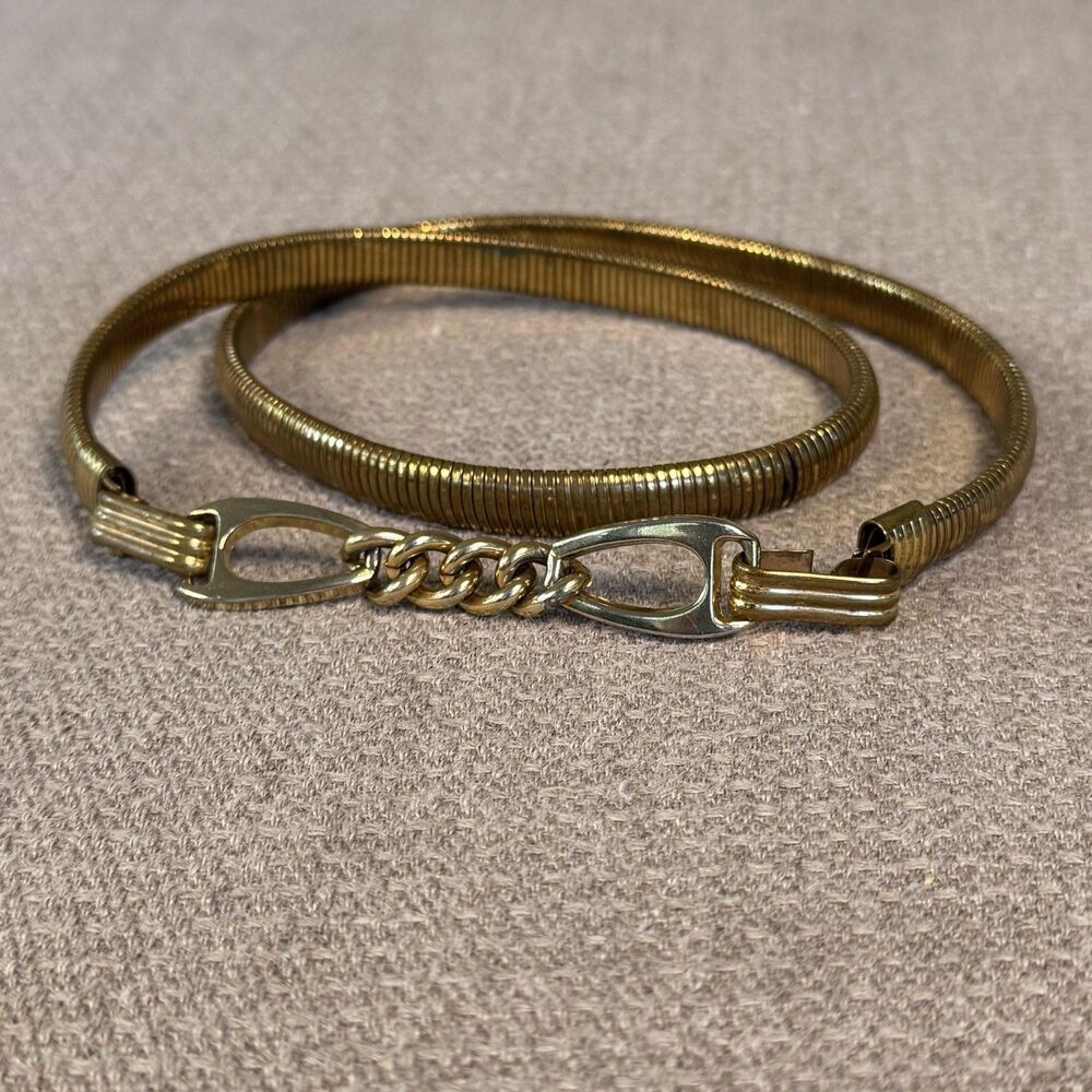 Vintage Belt Gold Tone Metal Stretch Snake Chain Buckle Disco 70s 80s Small 560